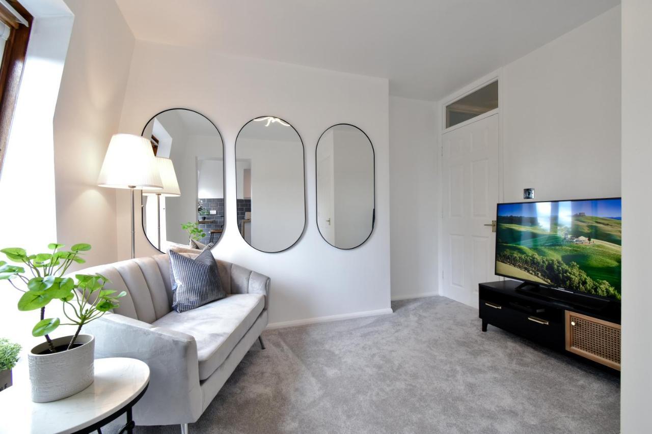 Stylish One Bed Apartment Near Cotswolds Raf คาร์เตอร์ตัน ภายนอก รูปภาพ