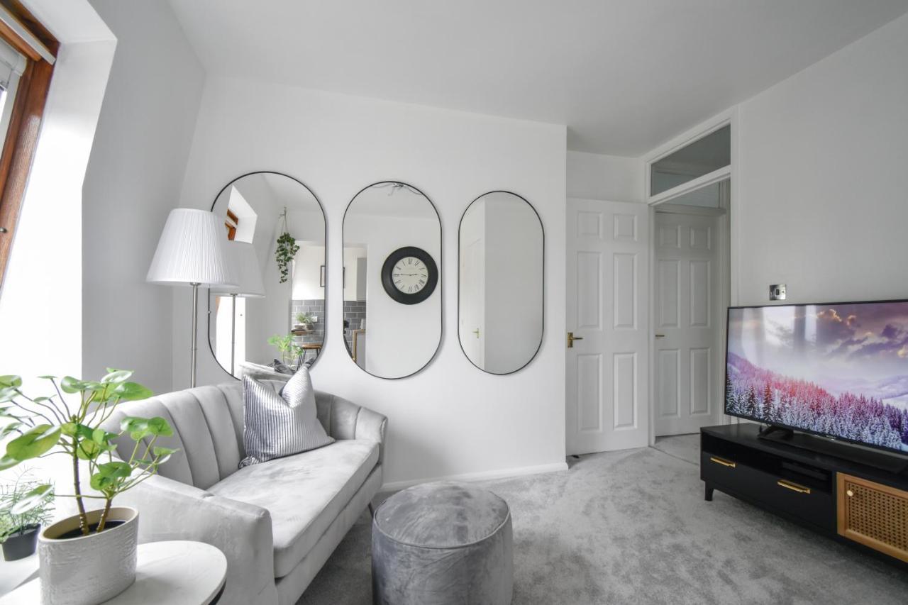 Stylish One Bed Apartment Near Cotswolds Raf คาร์เตอร์ตัน ภายนอก รูปภาพ